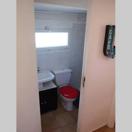 Maisonnette A L'ombre *
