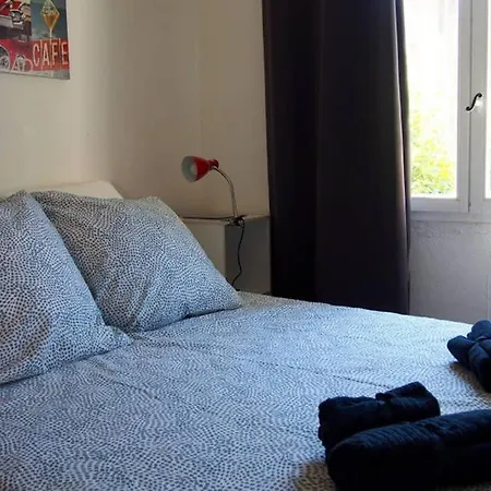 Lejlighed Maisonnette A L'ombre Saze (Gard)